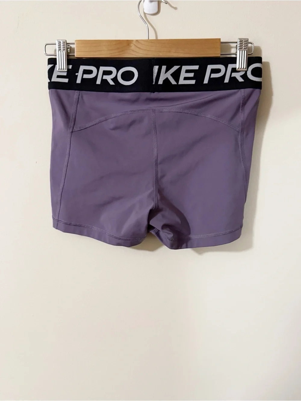 Nike Pro Dri Fit Womens Purple Athletic Shorts Size Medium Activewear Gym
